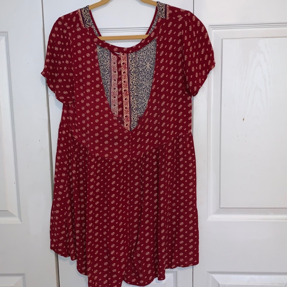 Red Patterned Open Back Mini Dress - Picture 5 of 7
